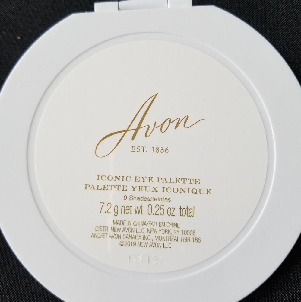 Avon Iconic Eye Palette - Picture 3 of 4